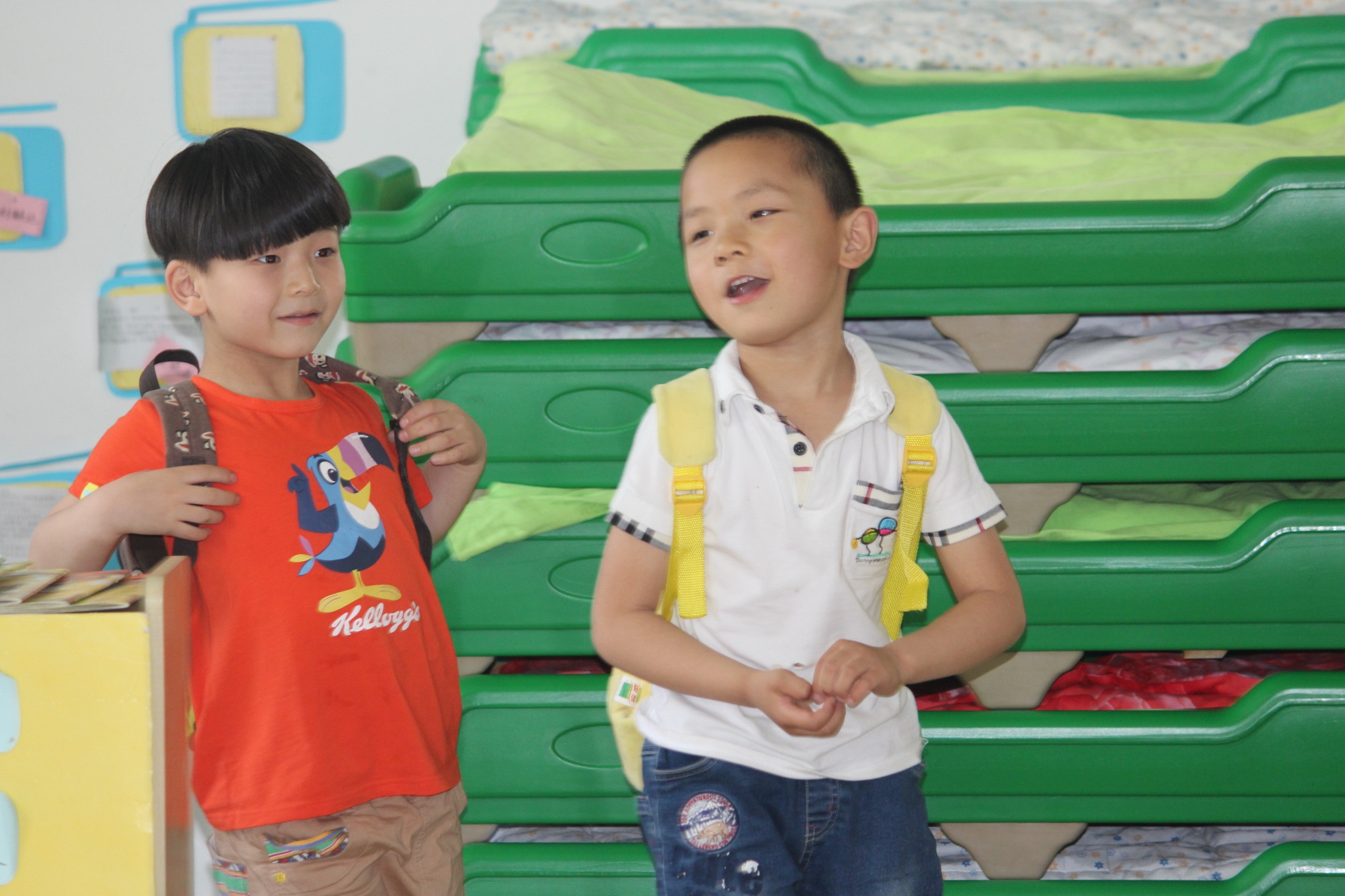 6dd8c3c3b988d44eb3d88030afb90fdc