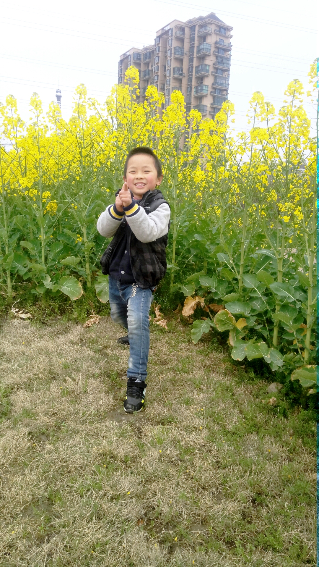 A14afa10125b4cbbd7ee26187c5b4daf