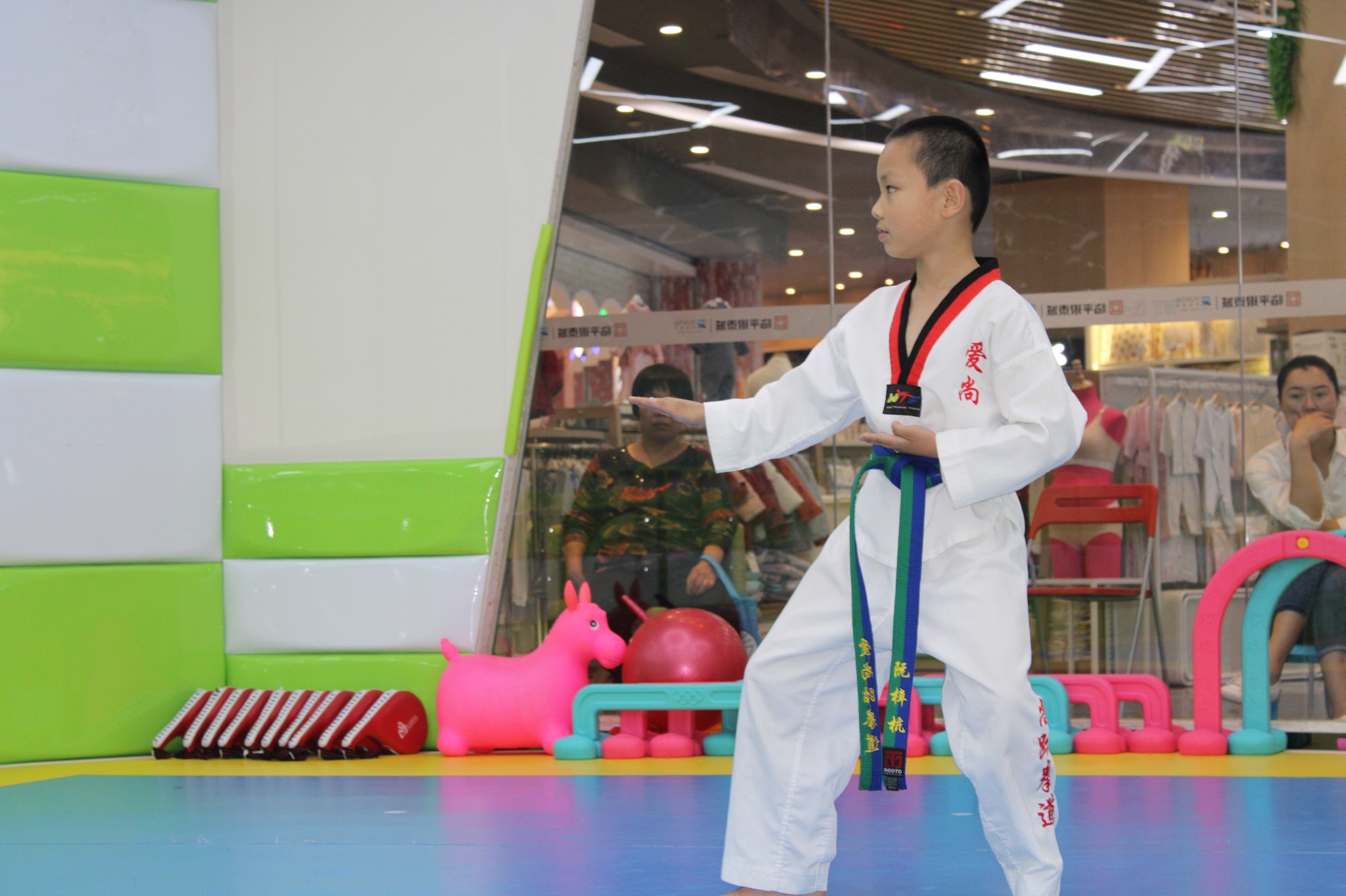 80e1f3199bcf2e2c216572a3c35f2388